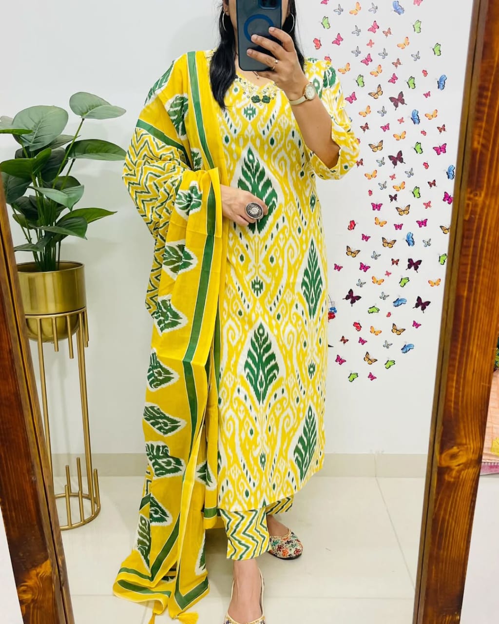 Yellow Kurta Set With Dupatta Set For Women