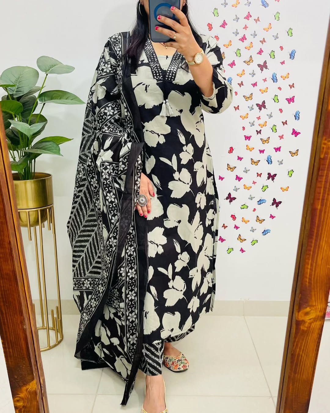 Designer Mughal/Kalamkari Fusion Floral Print Kurti Pant Dupatta Set