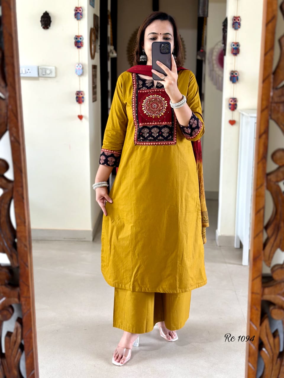 Beautiful Embroidery Yoke Cotton Suit Set Cotton Kurta With Embroidery Yoke And Handwork