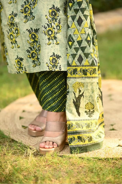 Pure Cotton Women Kurta Pant with Dupatta (Malticolor)